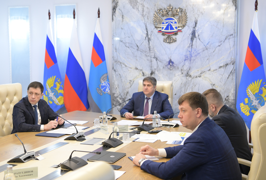  На развитие дорожного хозяйства субъектам РФ в 2022 году направлено 390,5 млрд рублей